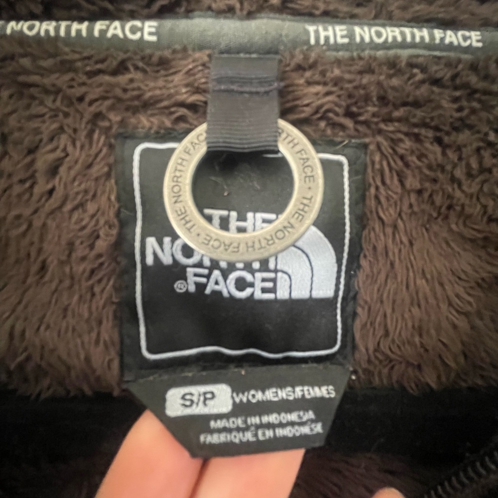 The North Face Brown Teddy Jacket Fleece Zip-Up Fuzzy Cover up Sweater S/P NWOT - Picture 3 of 5
